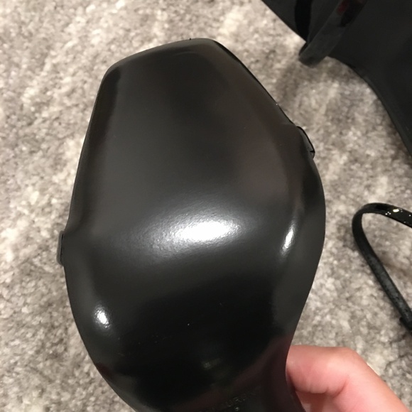 YSL Opyum Patent Leather Sandals Size 38 - Picture 5 of 5